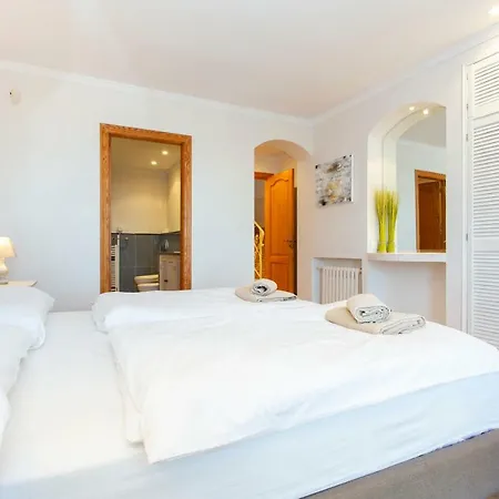 Valldemossa Villa *